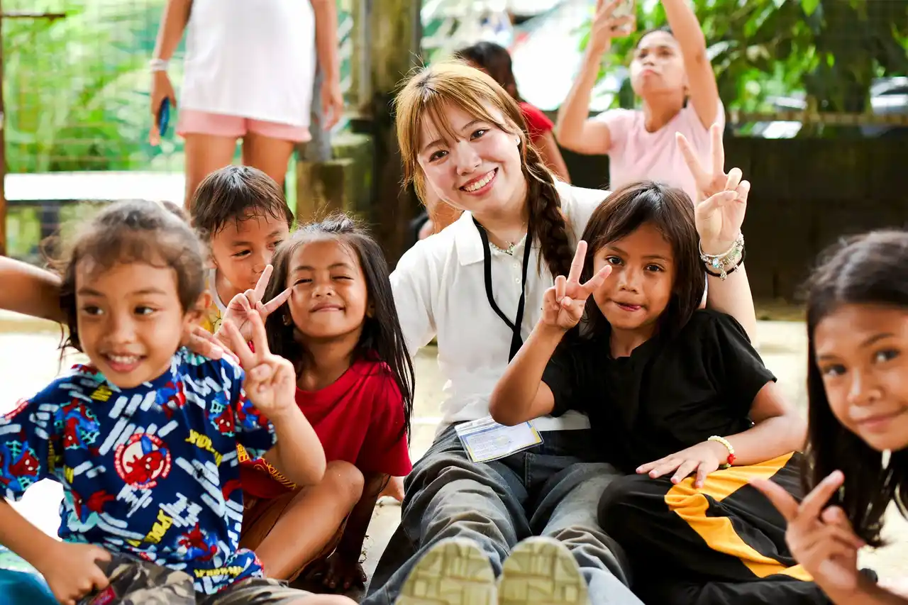 【株式会社ココウェル】 未来を切り拓く10代を応援。困難を抱える高校生対象の“参加費無料フィリピンスタディツアー”参加者募集