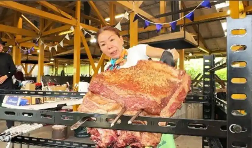 日本シュラスコ協会発起人・貝原 那奈氏がNHK「激突メシあがれ～自作グルメ頂上決戦～」に出場「夏のBBQスペシャル！」でブラジルの本格シュラスコを披露