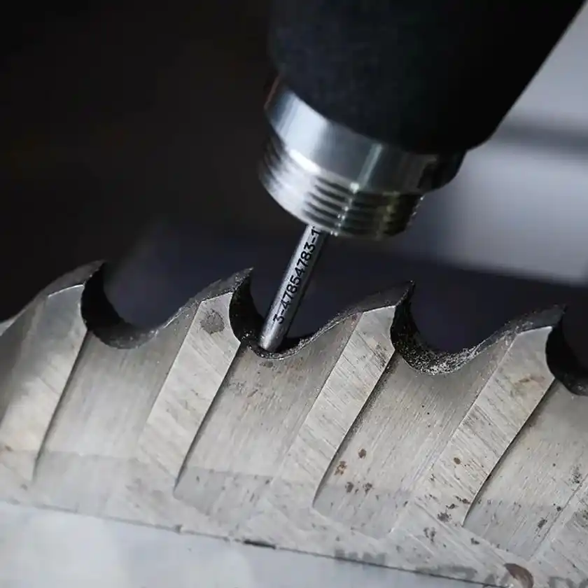 歯車の硬さ測定