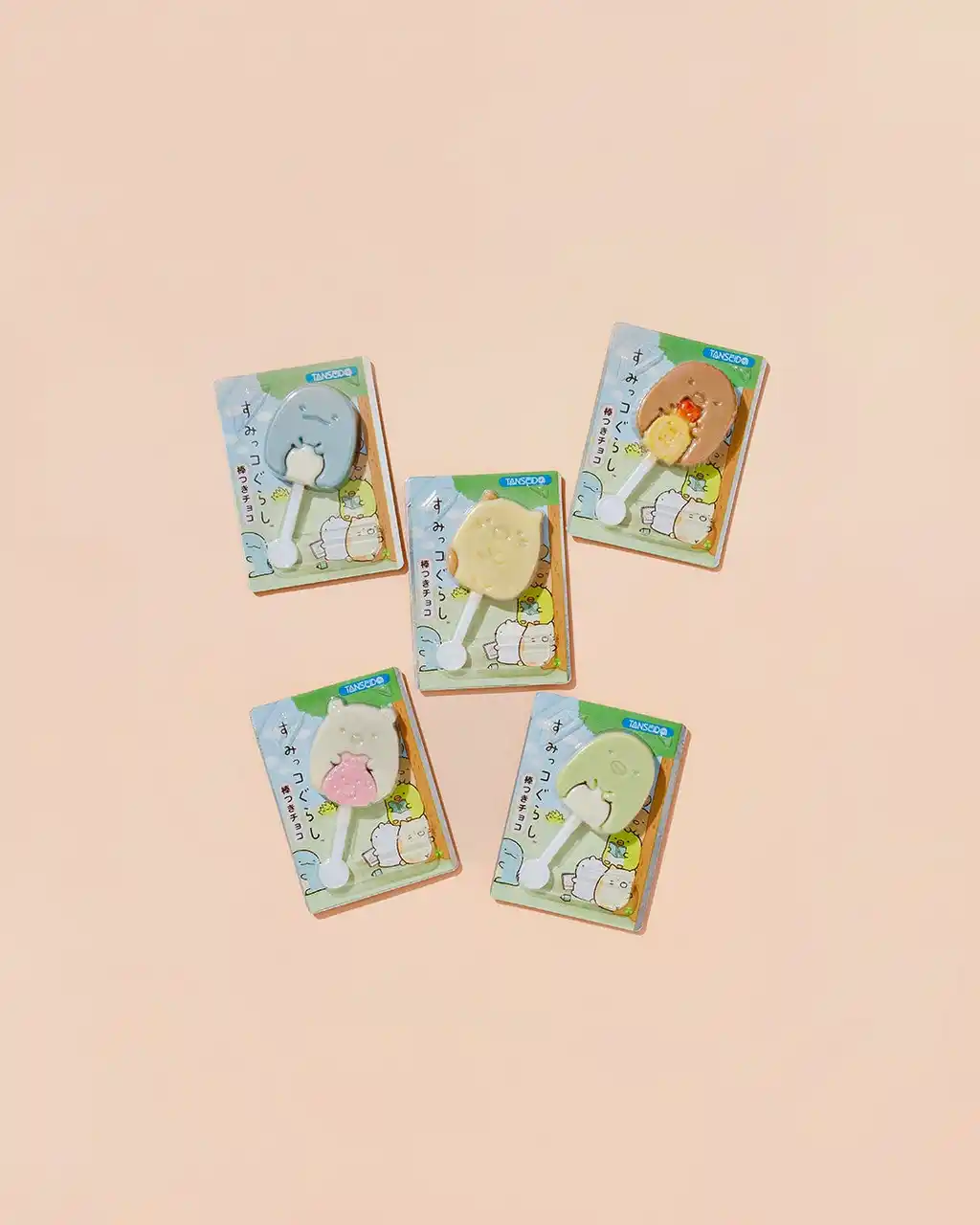 すみっコぐらしが駄菓子になった、棒付きチョコ発売！　揃えたくなる"ちょこん"としたかわいさにキュン