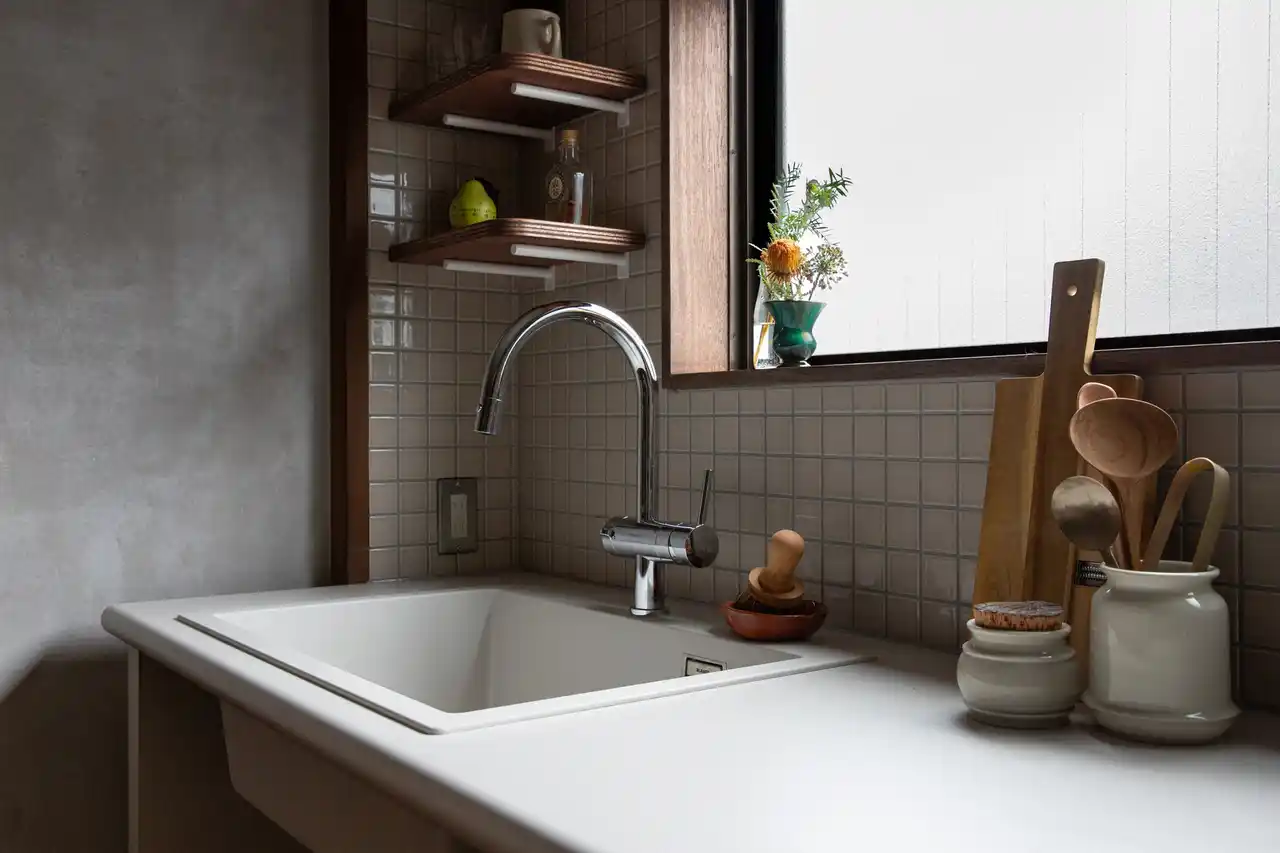 人気の“サイズオーダーできる天板”に新シリーズ登場。トレンドの「くすみカラー」をまとった『マットカラーのキッチン天板』がtoolboxから販売開始。