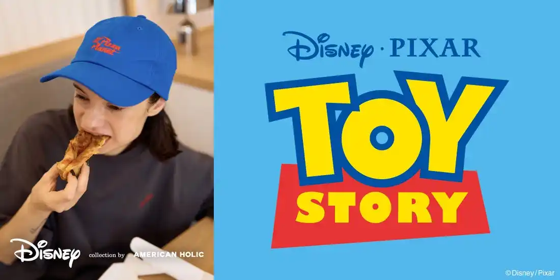 【株式会社ストライプインターナショナル】 【AMERICAN HOLIC】大人気映画『トイ・ストーリー』の公開30周年を記念！『ピザ・プラネット』をモチーフにした遊び心あふれるアイテムが8月6日（水）に発売