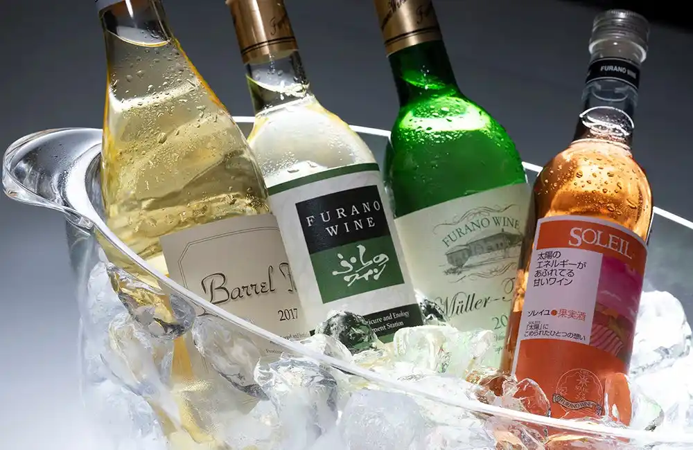 【フェアフィールド・バイ・マリオット 道の駅プロジェクト】富良野市ぶどう果樹研究所とコラボレーション！ふらのワイン試飲会イベントを2月13日開催！