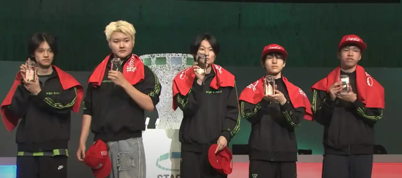 中央国際高等学校の生徒が「STAGE:0」全国大会の「LEAGUE OF LEGENDS」部門で準優勝の快挙!!