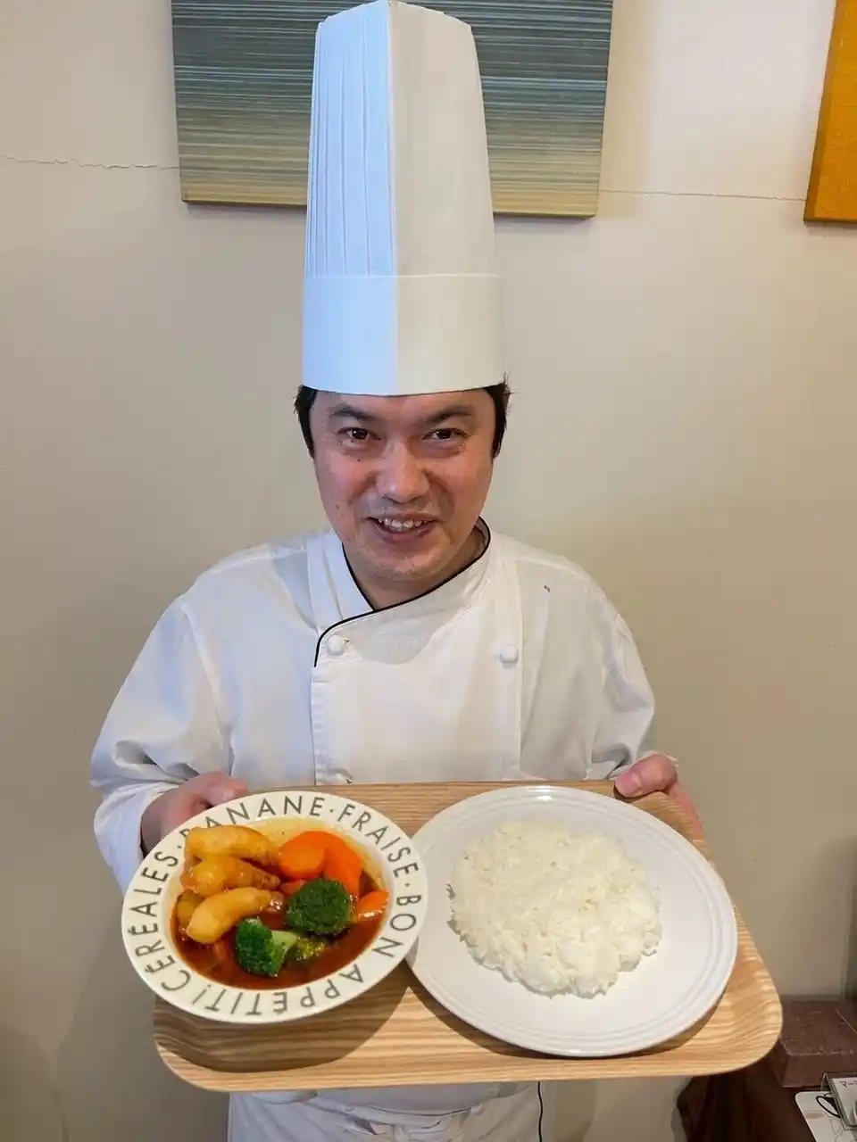 【アコー】 奥芝商店のスープカレーをホテルの朝食ブッフェで提供します