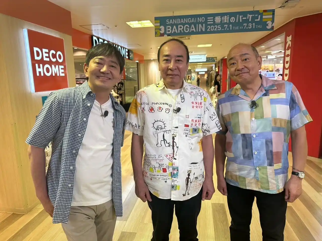 【テレビ大阪株式会社】 「結婚する気はなかった」芸能界屈指のプレイボーイ・モト冬樹が59歳で結婚を決心した理由とは？　黒田＆ヤマヒロと「阪急三番街」おっさんぽ