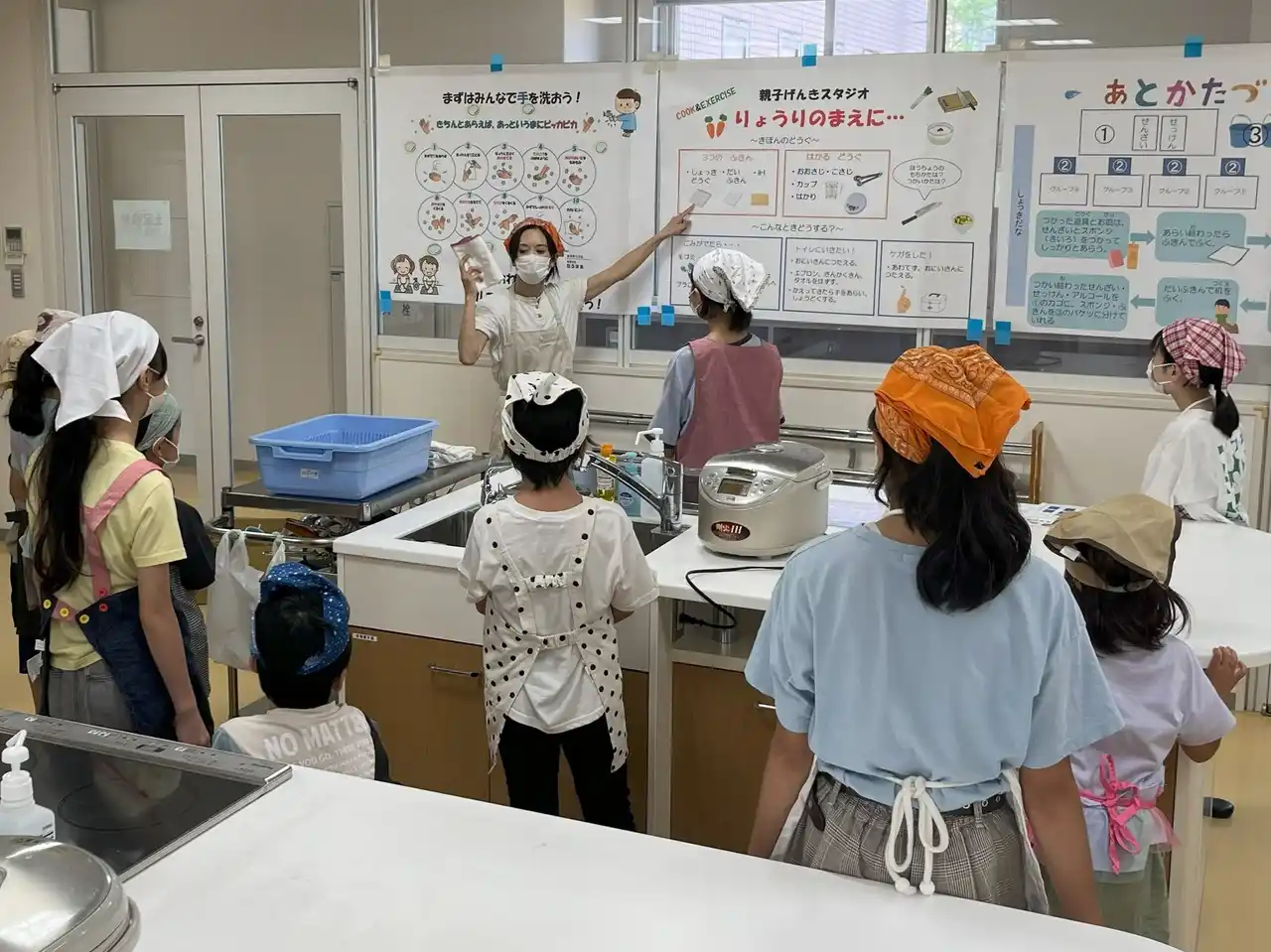 【ＮＳＧグループ】 【新潟医療福祉大学】“食”と“運動”を通じて親子の健康づくりを支援！「cook ＆ exercise 親子げんきスタジオ」を開催