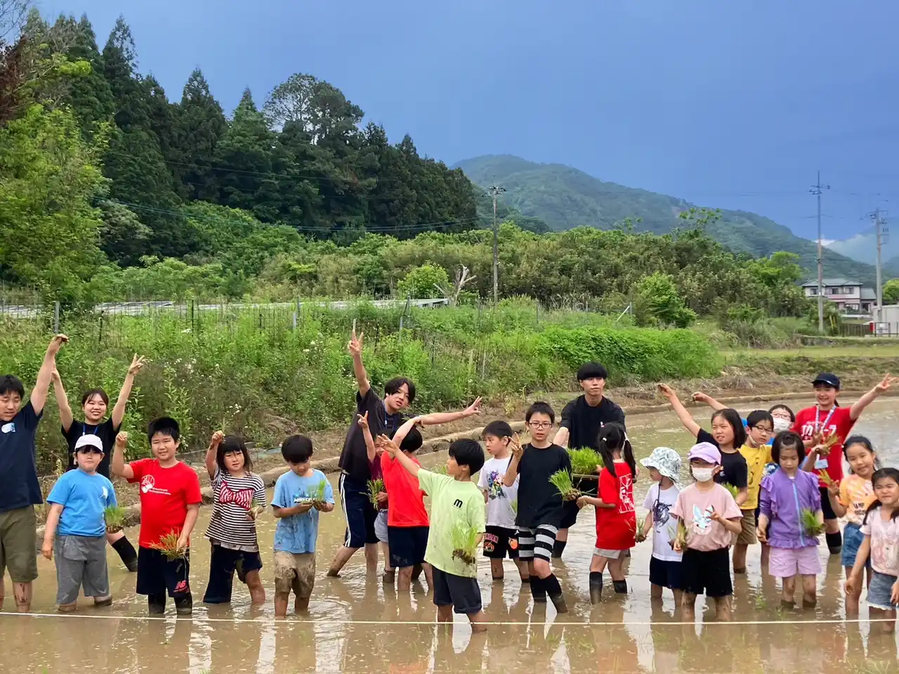 【株式会社リソー教育グループ】 【こどもの休日の過ごし方】5/24出発　お米づくり体験スクール【田植え編】