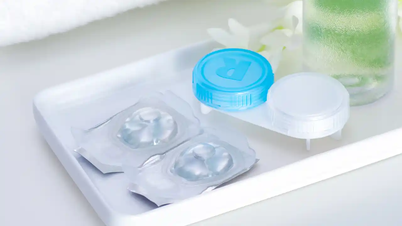 【株式会社ファンくる】 コンタクトレンズの購入についての消費者調査