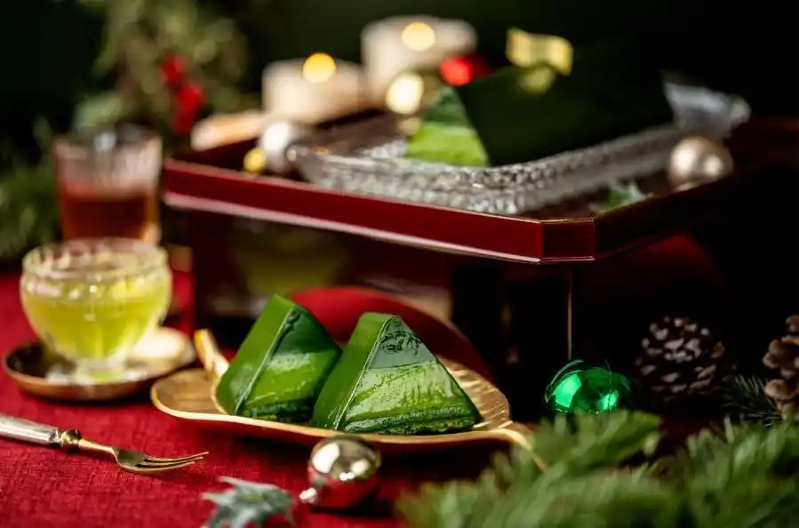 【祇園辻利】 “濃厚な5種類の抹茶”を堪能する祇園辻利の「クリスマスケーキ」、11月7日より予約開始！