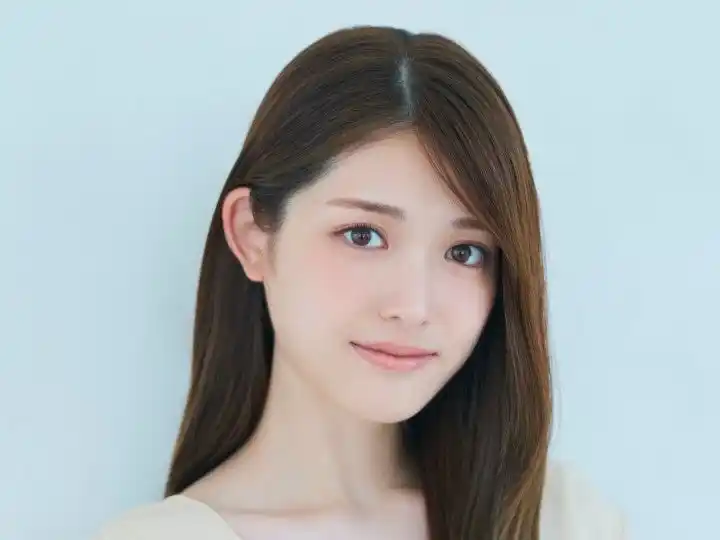 【ABEMA】 「ABEMA」、大相撲七月場所中日に元乃木坂46・松村沙友理がゲスト解説として初登場！「どんどん押されるのに弱いので…」松村沙友理が語る“恋の決まり手”とは！？