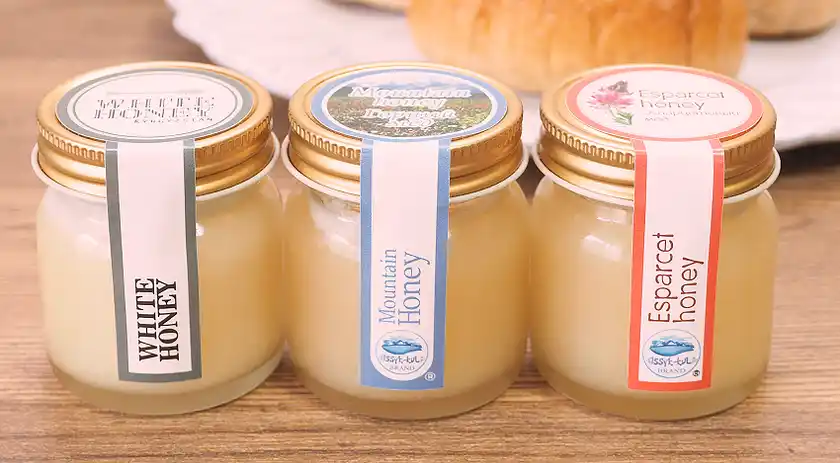 白いはちみつ三姉妹