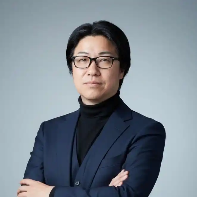 カスタマークラウド株式会社、経営・戦略パートナーリング体制を強化--取締役上級副社長 SVP（Senior Vice President） Robert D. Motooka が参画