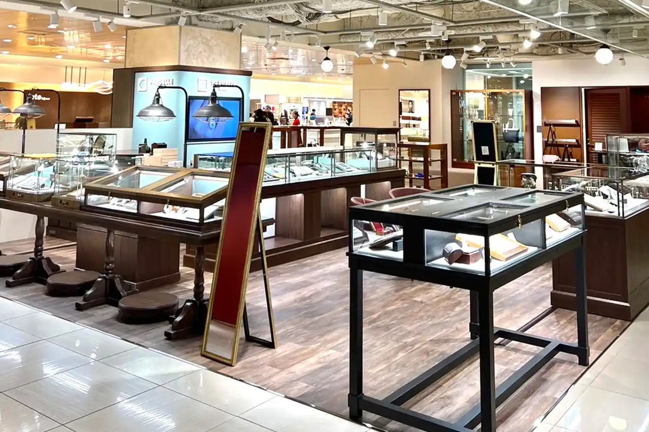 【株式会社 PARCELLE】 【PARCELLE JEWELRY あべのハルカス店】8月の新作とイベントを発表