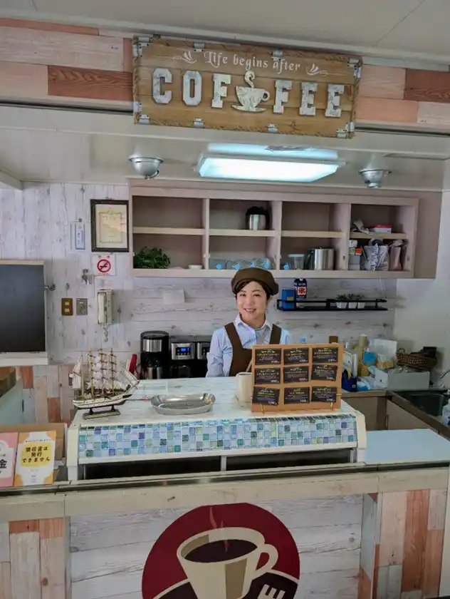 船カフェ