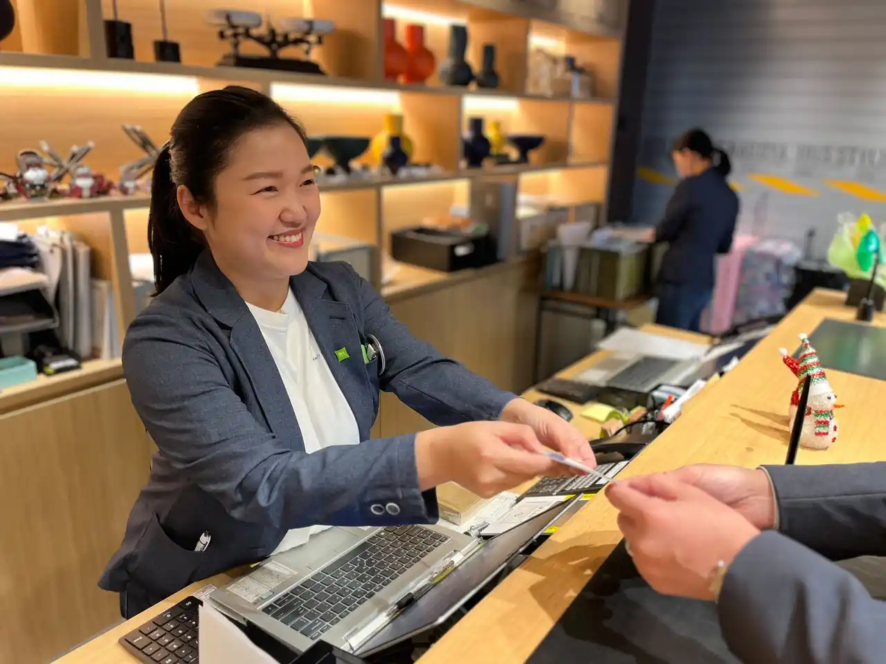 【アコー】 3月8日は国際女性デー　全国のアコーで輝く女性ハーティストたちへ、感謝と敬意を込めて