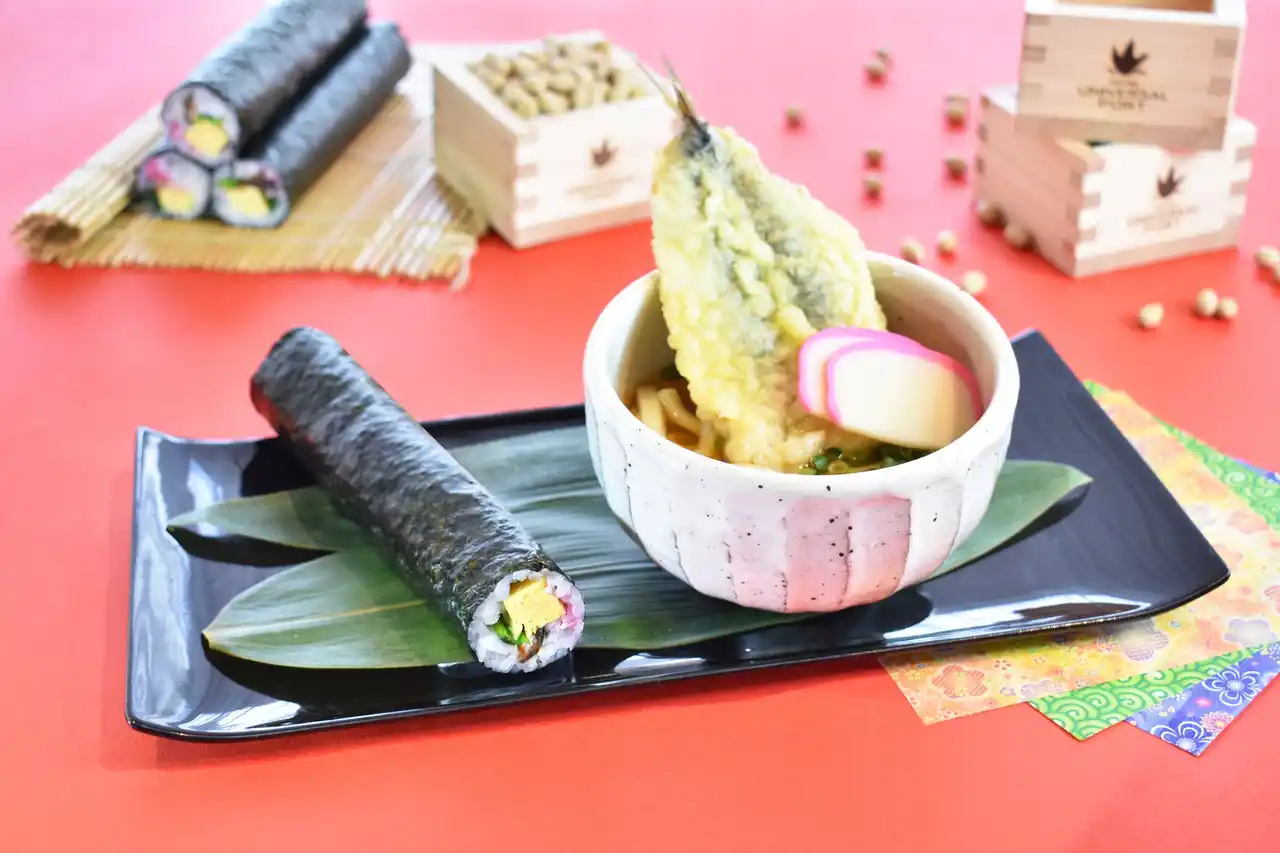 【オリックス・ホテルマネジメント株式会社】 大阪産（もん）食材を使用したホテル ユニバーサル ポートオリジナルの恵方巻を“丸かぶり”！