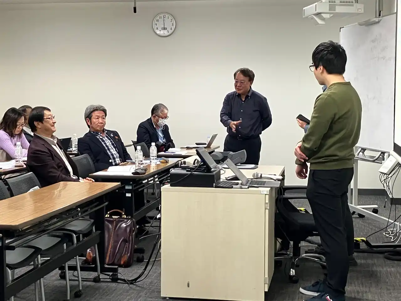 【日本ゼトック株式会社】 日本ゼトック　青山学院大学大学院の講義において学生と新規事業に関するディスカッションを実施