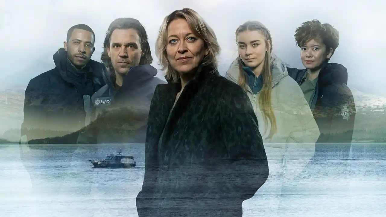 【ドラマ全話無料】『埋もれる殺意』シリーズのN・ウォーカー主演!1話完結型クライムサスペンス『警部補アニカ ~海上殺人捜査ファイル~』 をYouTubeで期間限定全話無料公開!