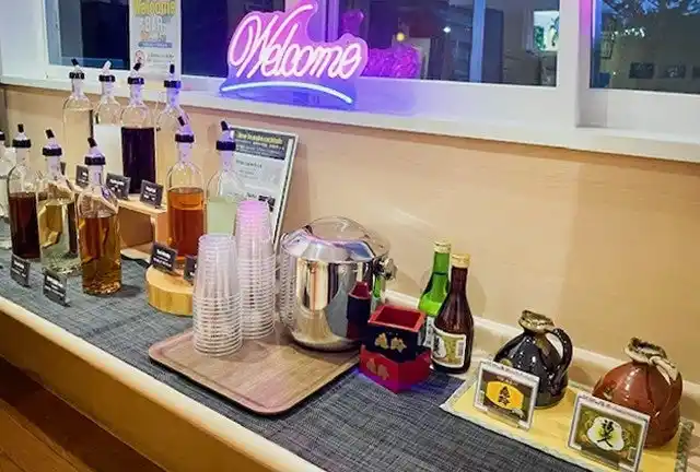 【株式会社ベッセルホテル開発】 日本三大酒どころ 西条の日本酒が飲み放題！～全12種類のウェルカムアルコール提供開始～ベッセルホテル東広島