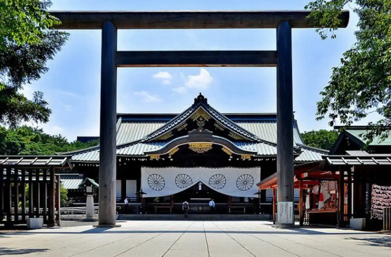 終戦80年、“日本人の原点”に触れる特別な一日｜8月12日、靖国神社にて正式参拝と特別講演を開催