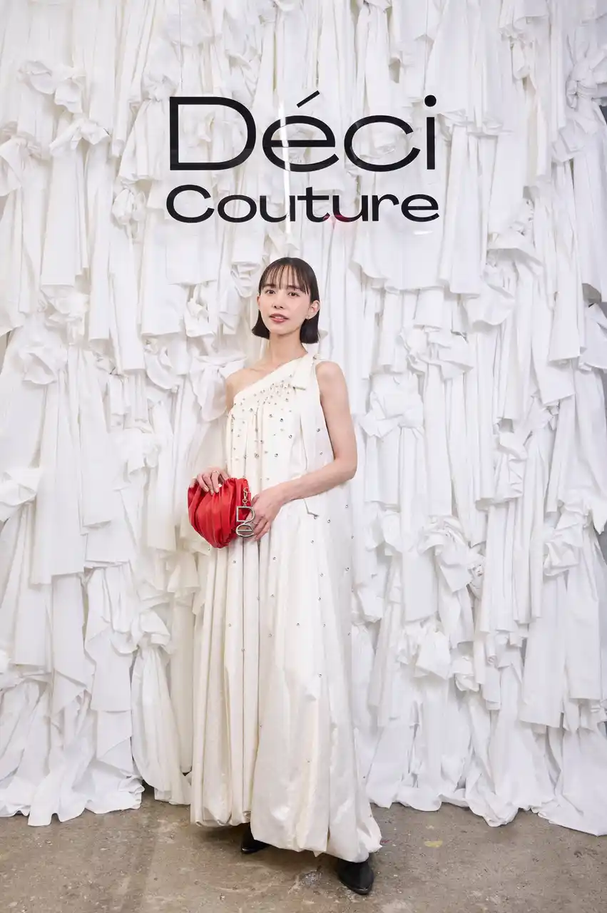 アパレルブランド "Deci Couture"(デシクチュール)のデビューPOP UPイベントに、井桁弘恵さん、高橋愛さんら豪華ゲストが多数来場。
