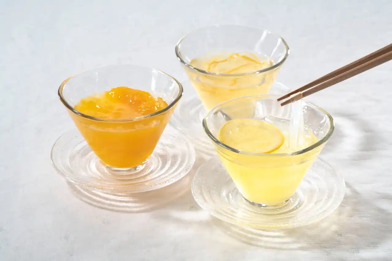 【リリース】葛きり×国産果実の涼菓「TSURU涼涼」に、「伊予柑（いよかん）」が新登場。7月中旬より一部店舗・オンラインにて販売を開始します。【鶴屋吉信】