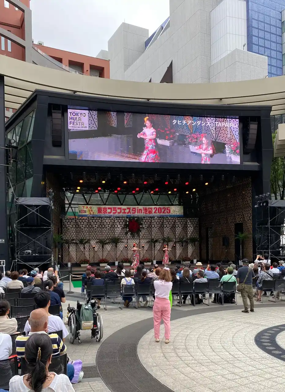 【株式会社クロスワン】 【イベントレポート】「信長デイトナ」×東京フラフェスタin池袋2025──豊島区発、体験型ラグジュアリーコンテンツをPR
