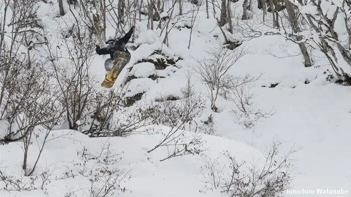 【北海道テレビ放送株式会社】 「NO MATTER BOARD 2026」32年目のシーズンに突入する北海道発！スノーボード番組が今年はTVerでも！北海道のローカルライダーが魅せる独自のスタイルを全国に発信！