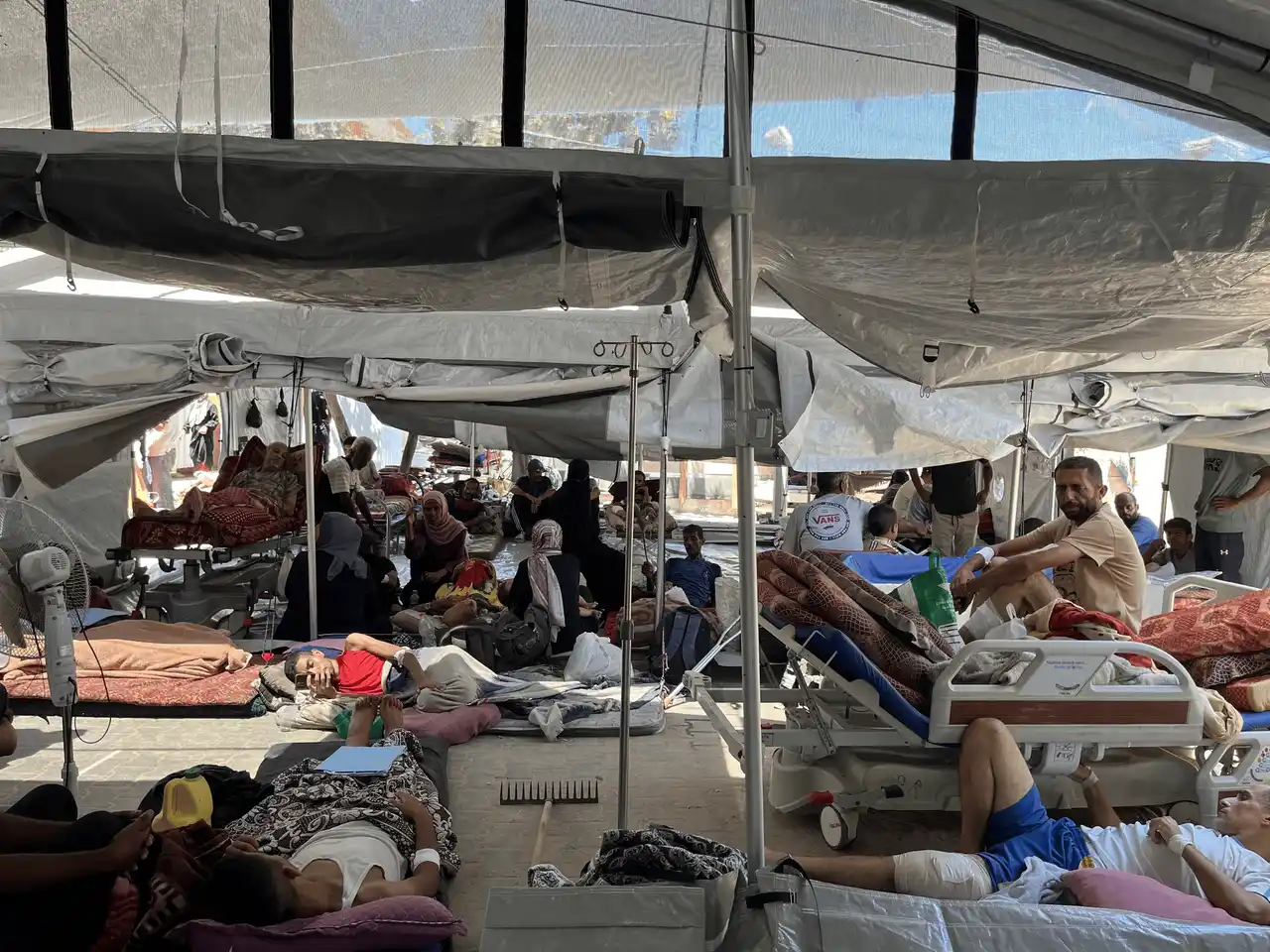 ガザ：イスラエルが国際NGOの登録を規制──人道援助の継続が危機に