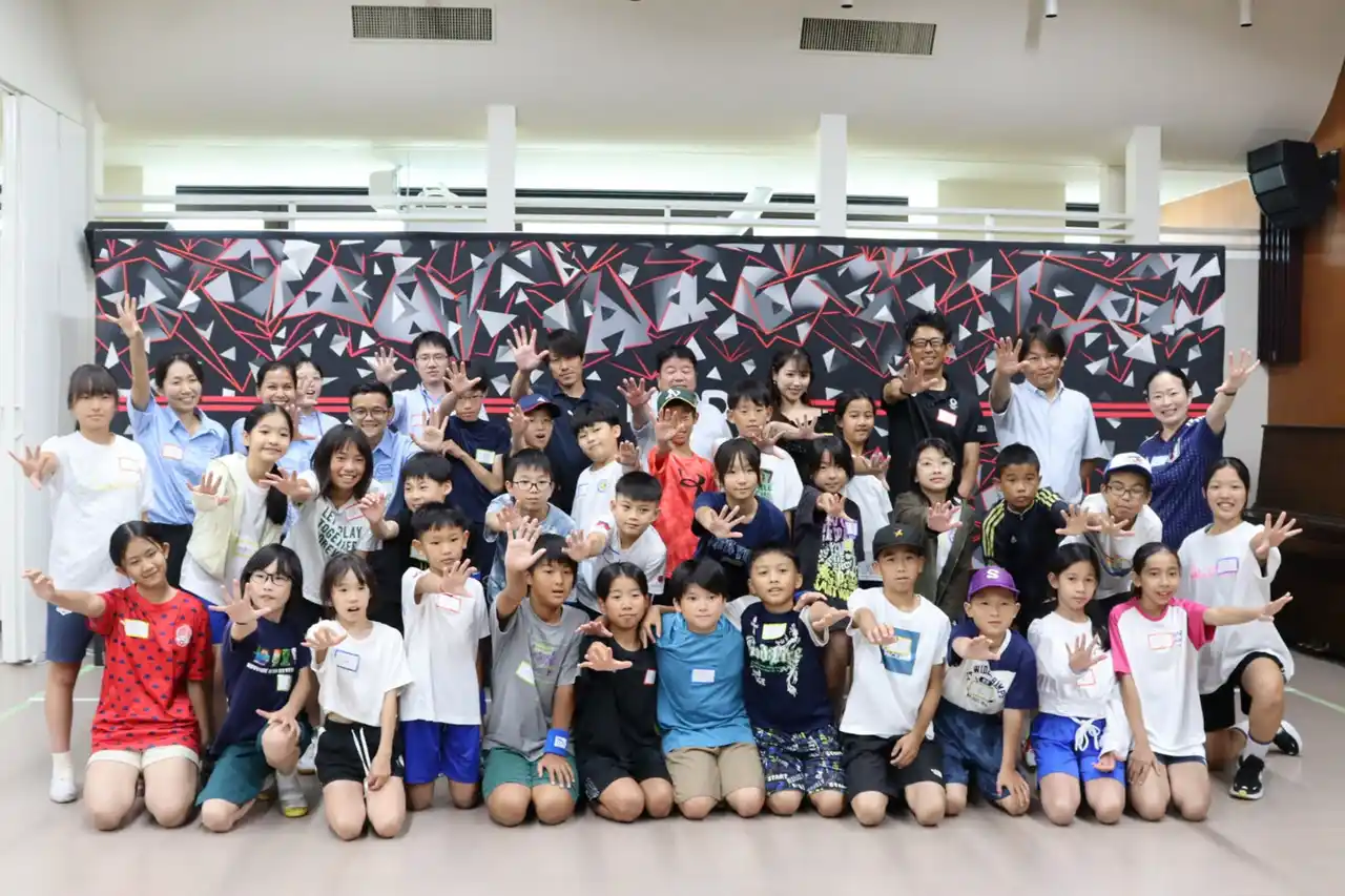 カンボジアと日本の子どもたちがARスポーツ「HADO」で国際交流