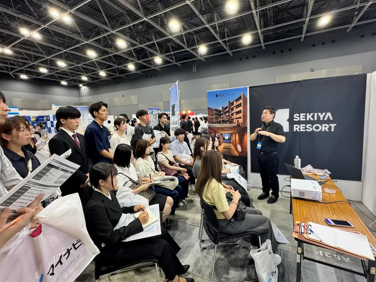 【27卒】SEKIYA RESORT代表、合同説明会で未来戦略を語る
