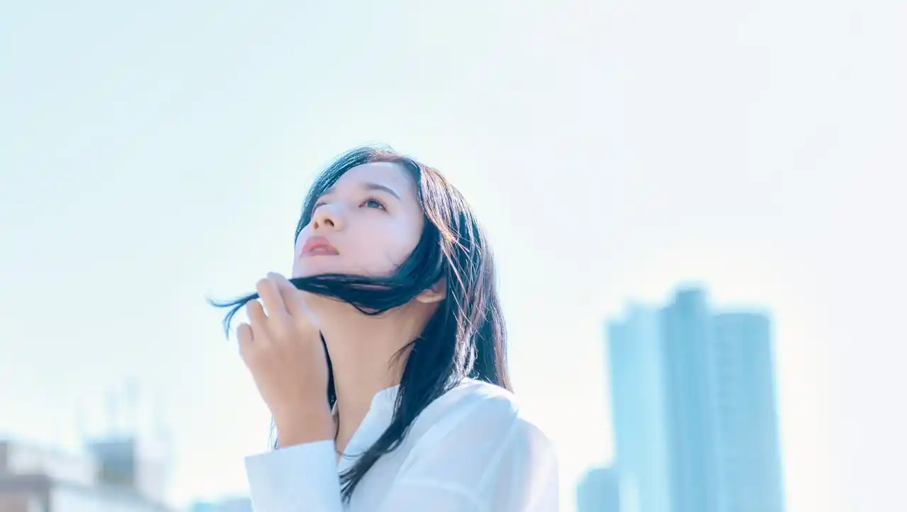 【独自調査】約7割が残暑の時期に髪のダメージを実感。ケアすべきなのは肌だけじゃない！秋を迎える前のヘアケア事情と毛髪診断士監修の対策方法