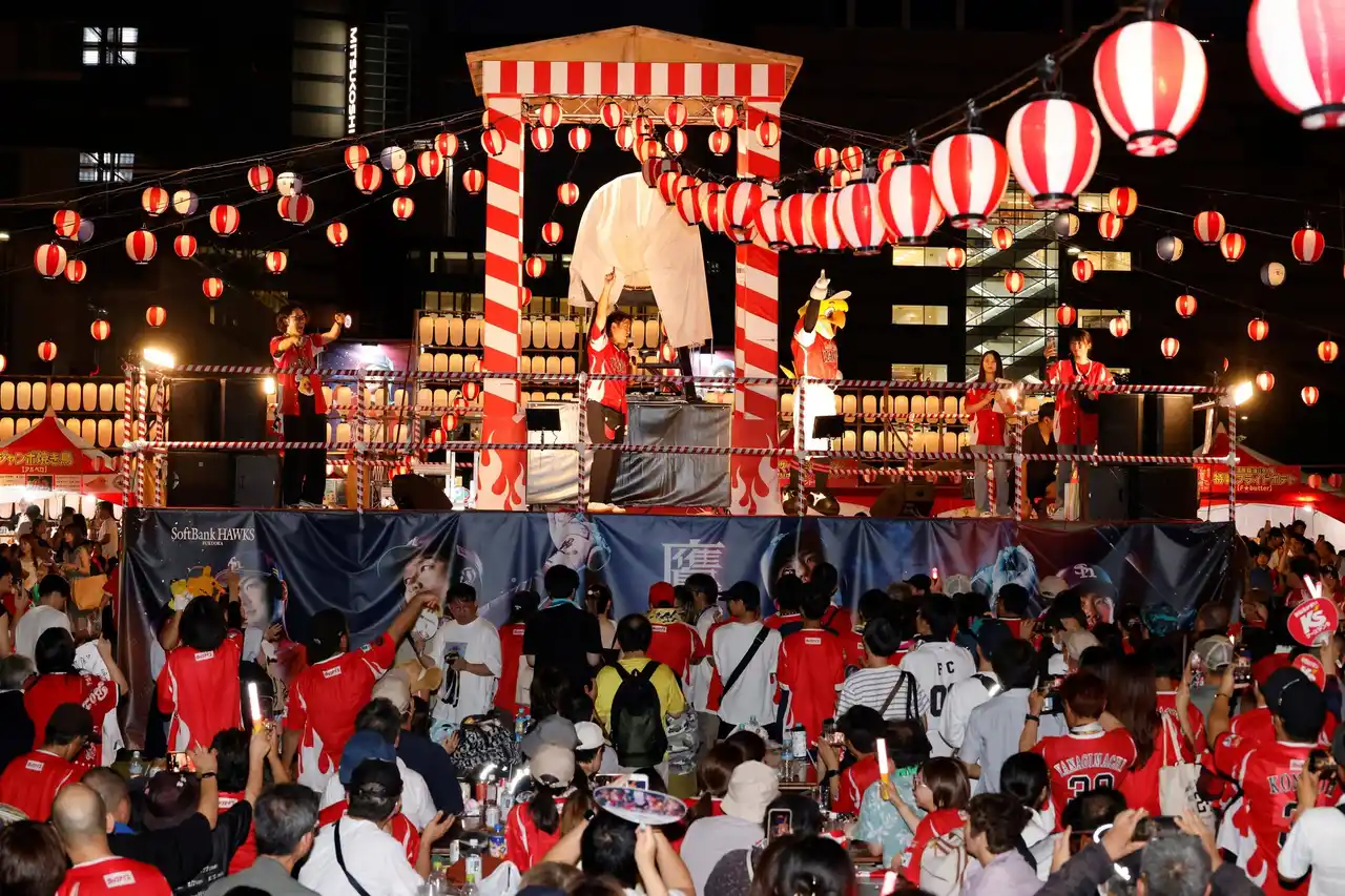 【福岡ソフトバンクホークス】街なかでファンが一体となりフィナーレを飾る！「鷹祭 SUMMER BOOST 後夜祭」イベントレポート