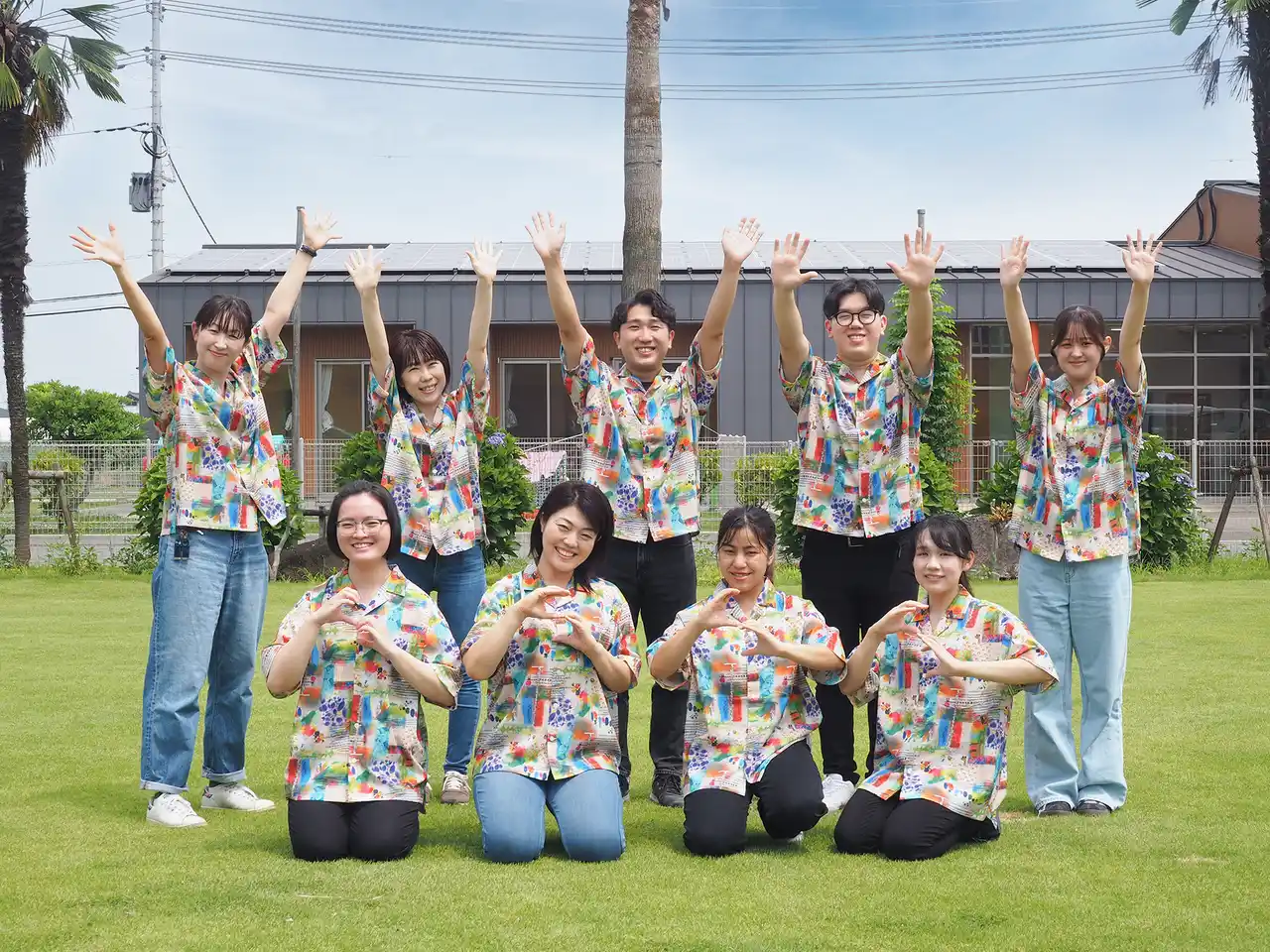 【株式会社アダストリア】 アダストリアの特例子会社WeOurが障がい者アートを用いたアロハシャツをプロデュース
