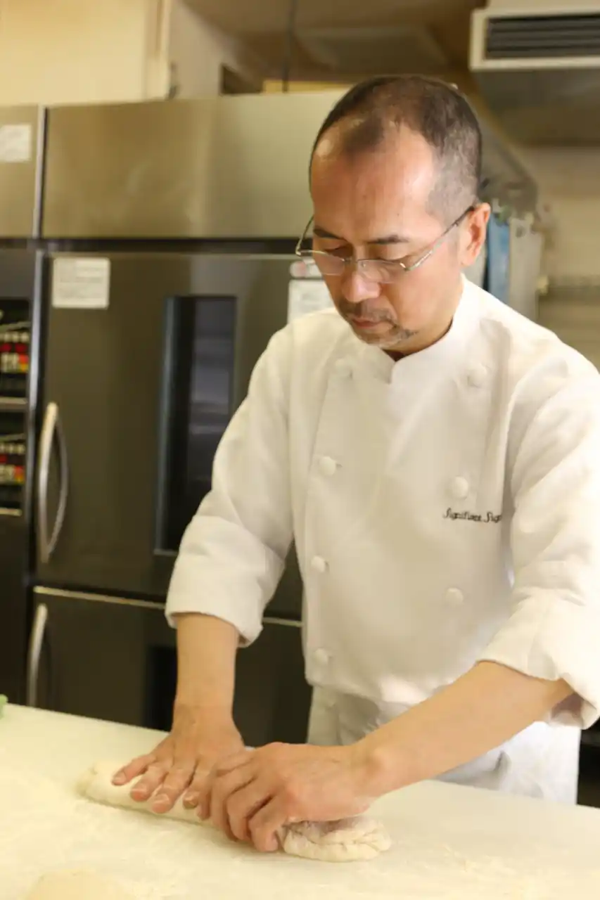 【気仙沼プラザホテル】「かつお溜め釣り漁伝来350周年記念特別企画」厳選気仙沼素材Specialコースとパン業界のレジェンド志賀勝栄氏の競演マリアージュ