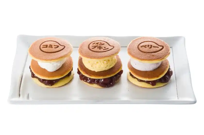 コミフ 三種のどら焼き生サンド