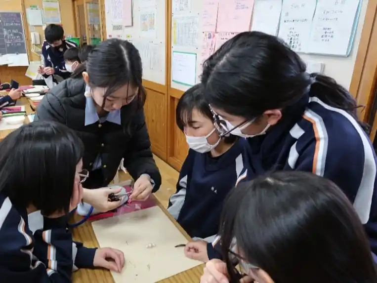 【一般社団法人関西イノベーションセンター】 中学生社長　水野舞様との阿智中学校における「仕事や環境の未来を考えるキャリア教育ワークショップ」の共同開催