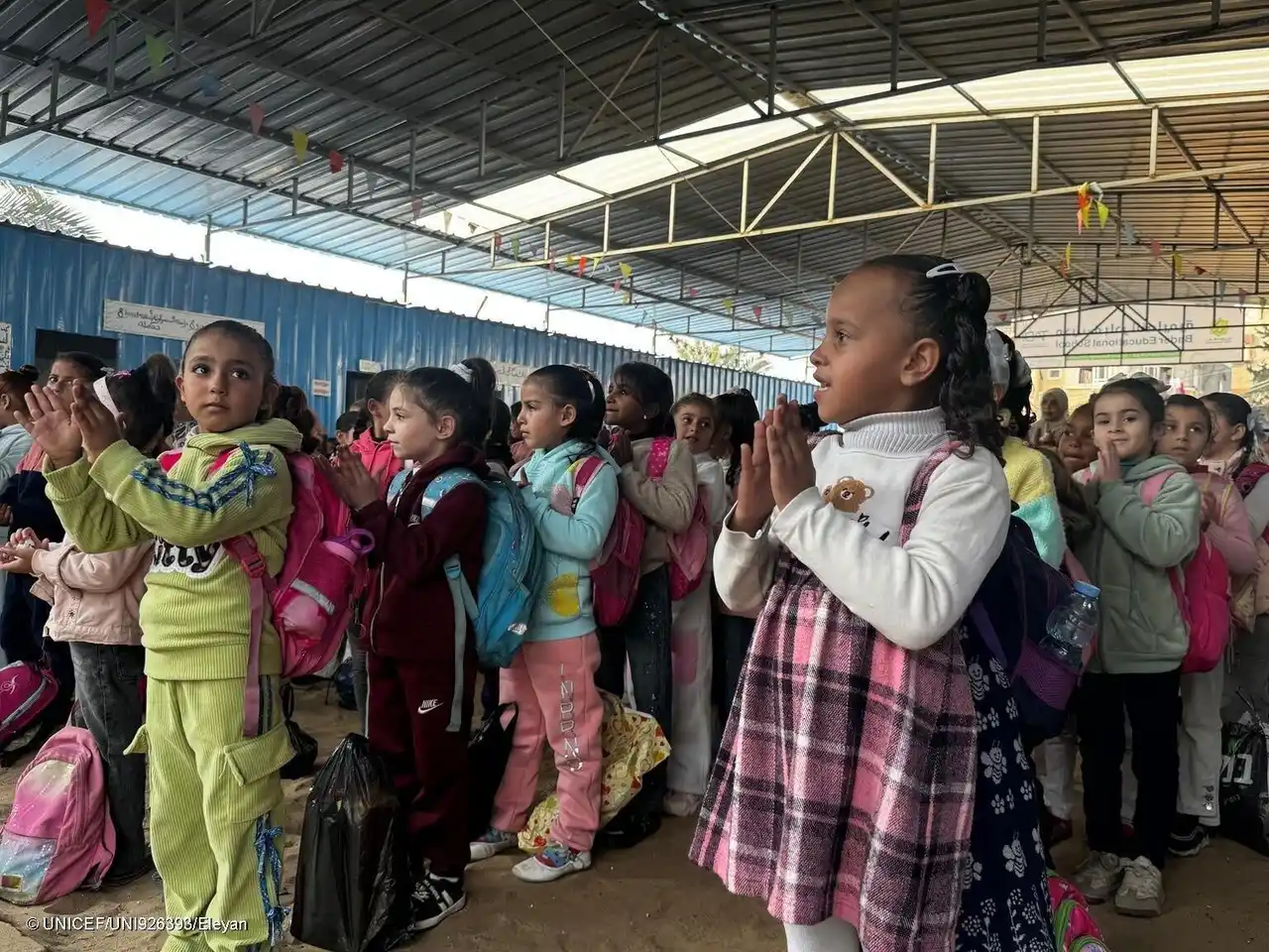 【公益財団法人日本ユニセフ協会】 ユニセフ、ガザでの教育支援拡大を発表33万6,000人の学習とメンタルヘルスをサポート「すべての子どもに日常と尊厳を、そして未来への道筋を」【プレスリリース】