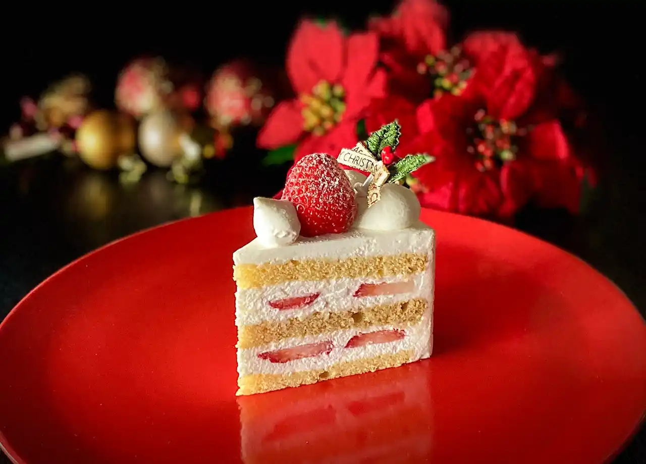 【ホテルニューオータニ】 「なにが好き？」かはみんな違うから。クリスマスカットケーキで選べる幸せを。