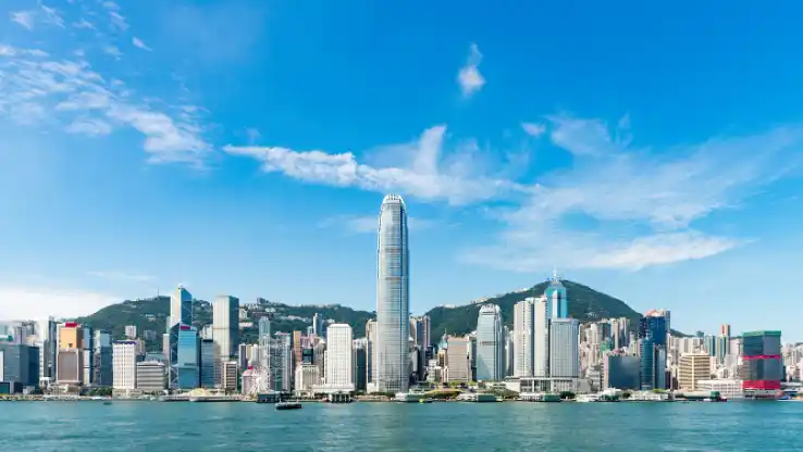 【株式会社ペンギントレード】 株式会社ペンギントレード、中古ブランドオークション「ペンギンオークション香港」が開催決定