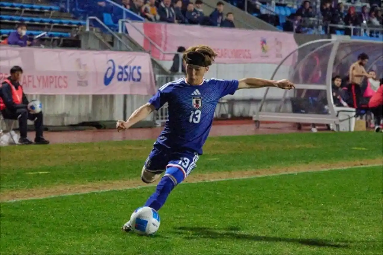 【東京パワーテクノロジー株式会社】 【東京2025デフリンピック結果速報】デフサッカー日本代表が銀メダル獲得東京パワーテクノロジー 2026年度入社予定内定者 瀧澤諒斗選手 決勝vsトルコ戦に途中出場