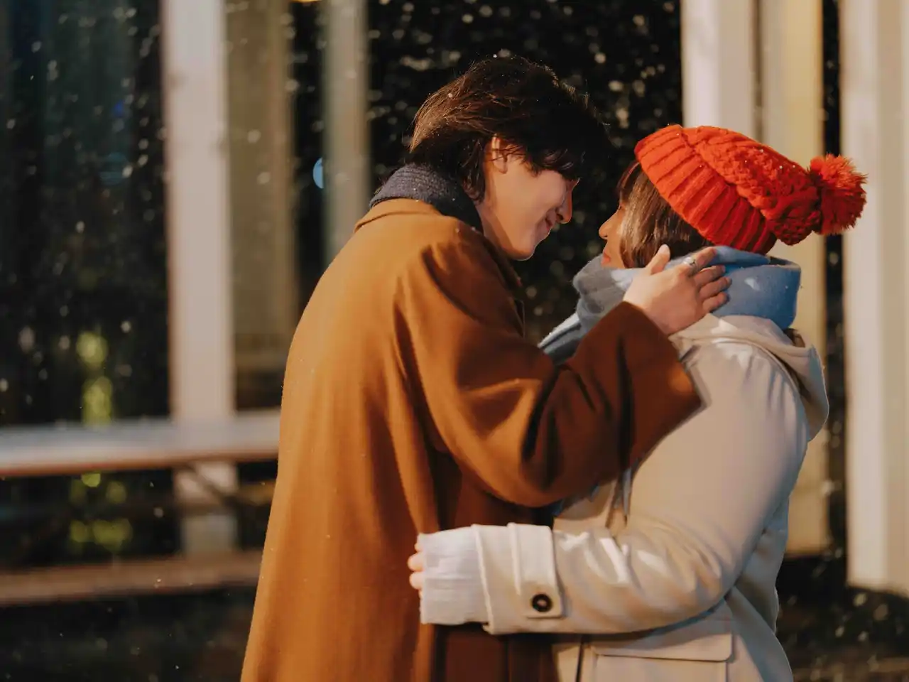 【吉本興業株式会社】 ダンス&ボーカルグループENJIN（エンジン）12月17日(水)Release１st EP「SNOVE」のリード曲「One Snow, One Love」Music Videoが公開！