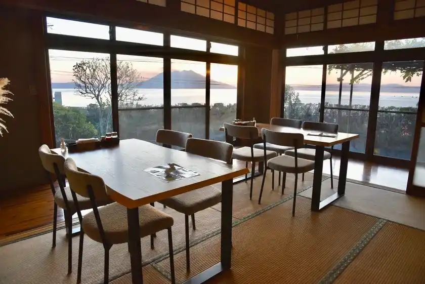 伊達商店の店内