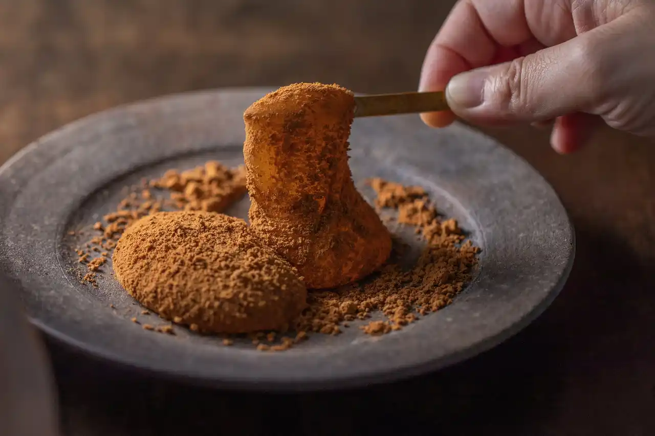 【株式会社ツバメヤ】 【関西初進出】ふわふわとろーり、名物「わらび餅」を毎日販売。岐阜・名古屋・東京の行列店ツバメヤが大阪・阪神梅田本店に登場