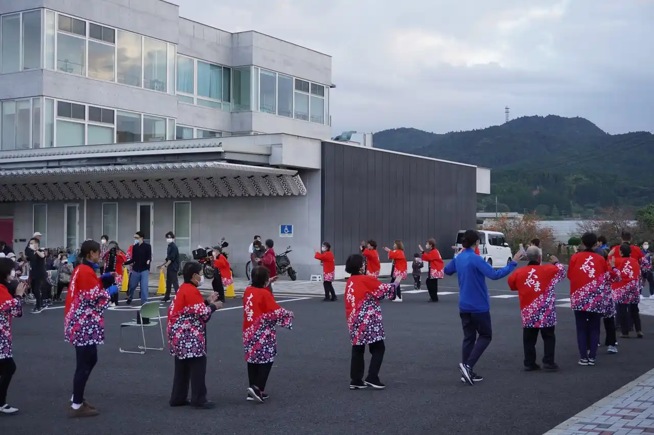 【株式会社FLOCAL】 地域医療×まちづくりの共創モデル、第2回「鴨国病院祭」開催。FLOCALが鴨川国保病院とコラボ、企画・運営を支援。