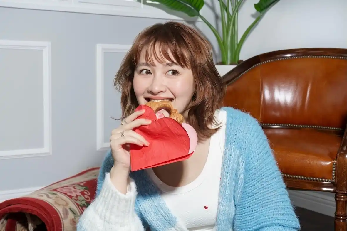 【日本コロムビア株式会社】 シンガーソングライター 有華11月26日(水)にデジタルシングル「Hiya!」のリリースが決定！