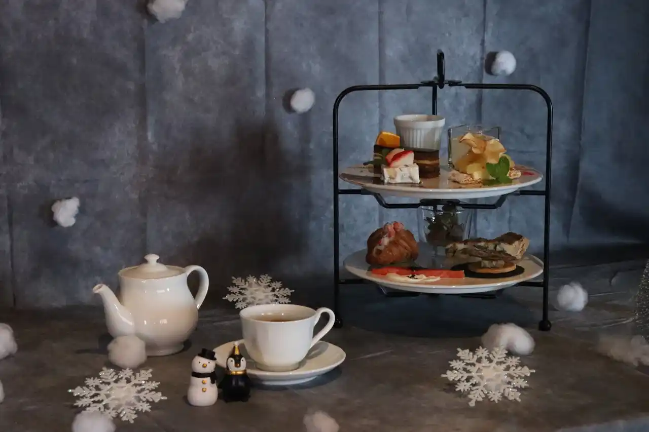 【株式会社関屋リゾート】 冬限定の“ときめくティータイム”を、GALLERIA MIDOBARUで