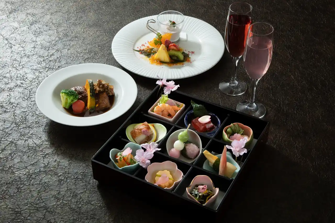 【水戸プラザホテル】和の装いで初登場、桜イブニングハイティー