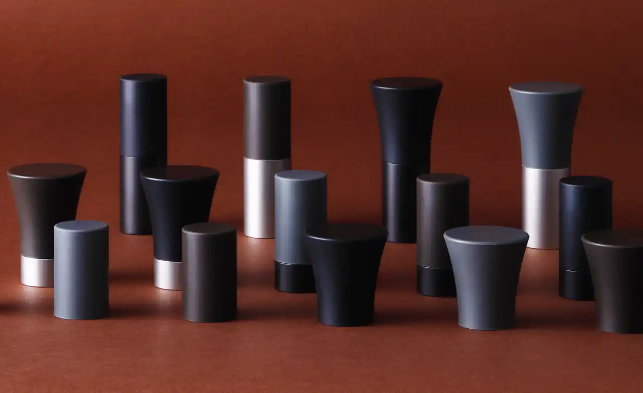 【新商品】ミニマルデザインの最高級ステンレス戸当りシリーズを発売